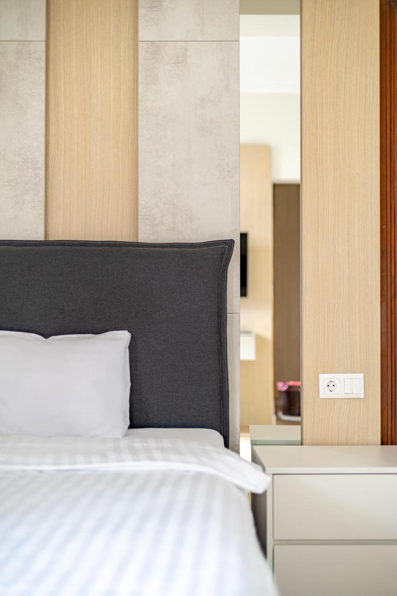 Piccolo Mondo By Citybookings Bucharest Exterior photo